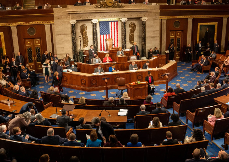 美参议院即将就延长政府资金的协议进行投票