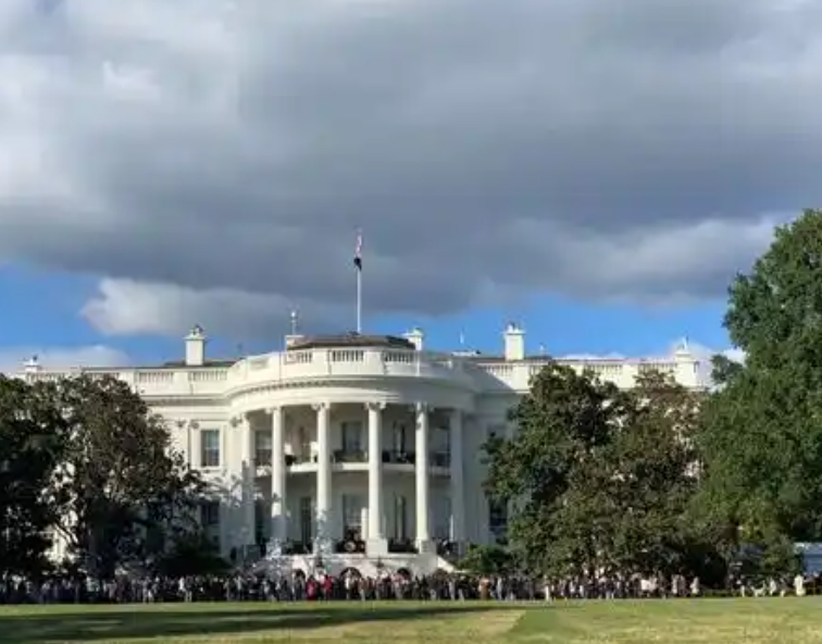 白宫称特朗普将于周三晚上就伊朗战争发表全国